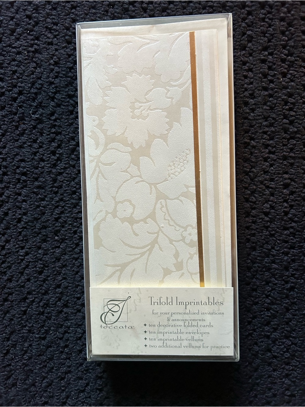 Tocca Trifold Imprintables Floral Cards in Cream with Gold Stripe
